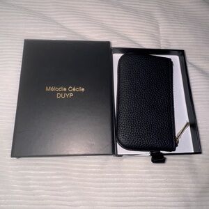 Dress up your Purse Black Leather Zip Card Wallet